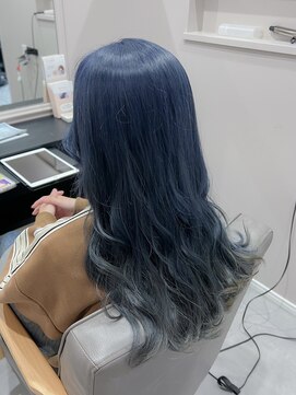 アウラヘアーサロン(aura hair salon) ネイビーブルー