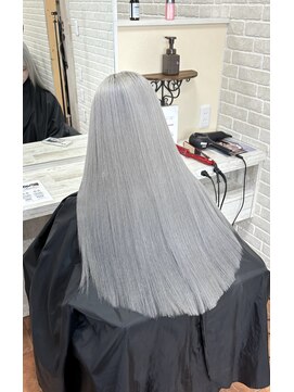 アボックス(abox) ホワイト/シルバー/グレー/髪質改善/ケアブリーチ/学割/U24