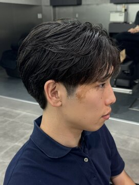 ジーニー 千葉(GENiE) ウルフ/センターパート/カルマパーマ/ニュアンスパーマ/古荘竜生