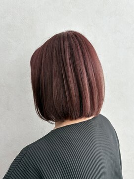 クム 横浜(qumu) ベリーピンク × 艶ボブ【神永】