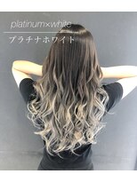 ココ 横浜(coco)&nbsp;ハイライト、ブリーチ、ダブルカラー、インナーカラー、エクステ