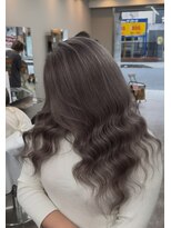 エミーバイモアムー(Emmie byMoremuu)&nbsp;【RYUKI】