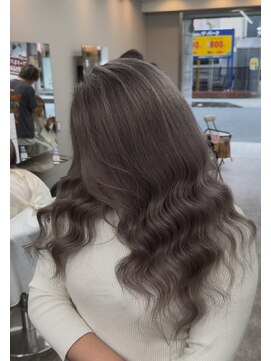 エミーバイモアムー(Emmie byMoremuu) 【RYUKI】