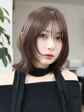 オーラ オモテサンドウ(Aura omotesando) シースルーバング×くびれ顔まわりレイヤーボブ