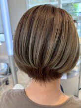 カミオ シオン(KAMIO CION)&nbsp;【360度美シルエット！丸みショート×立体ハイライト】