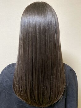 リンク(link)の写真/縮毛矯正はもう卒業！湿気やうねりに悩まない、自然で柔らかな「髪質改善ストレート」