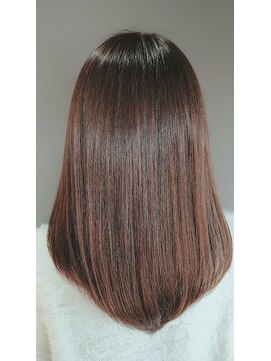 白髪ぼかしも叶う！☆イルミナカラーで大人艶カラー☆