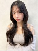 【TLUUSデザインカラーグレージュハッシュカット】