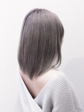レガロヘアアトリエ(REGALO hair atelier) ミルクティーベージュ/シルキーベージュ【水戸/赤塚】