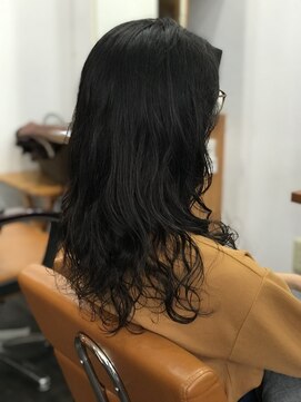 ヘアーアンドメイク アネラガーデン(HAIR&MAKE Anela garden) ウェーブ