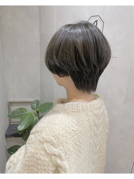 オーストヘアー リュウール(Aust hair Lueur) マニッシュショート