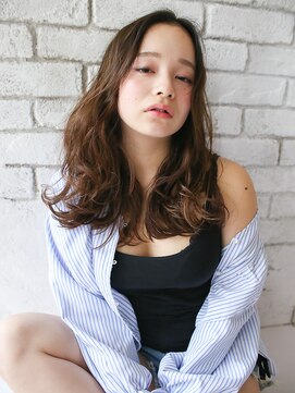 ラックスビールーチェ 沖縄那覇イオンモール店(LUXBE LUCE) カジュアルパーマスタイル【LUXBE　LUCE　沖縄那覇店】