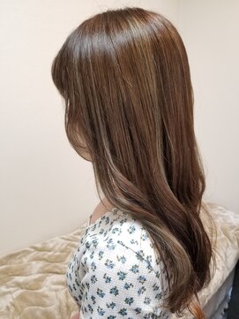 シュエット(Chouette) インナーカラー＋グレージュカラー