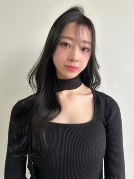 クイーン バイ ノイズ 西院(QUEEN by noism) ワンホンレイヤー×グレージュ