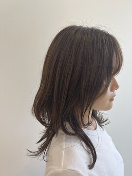 モア 岡崎(more) オリーブベージュ×レイヤーカット