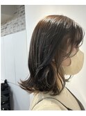 モードなインナーカラー。