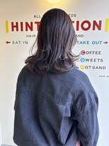 ヒントステーション(HINTSTATION)&nbsp;〈浅草 半個室〉レイヤーミディ/カーキグレージュ