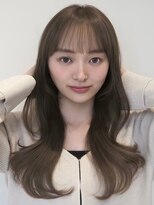 ノイ(noi)&nbsp;顔周りレイヤーカットグレージュカラーくびれボブベージュカラー