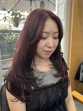 クロムス(clomus) 【clomus】レイヤーカット×ワインレッド