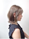 ショートウルフサイドシルエット耳掛け小顔ひし形シースルー