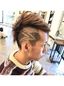 メゾンド クロエ(Maison de Chloe) ２ブロックモヒカンショート