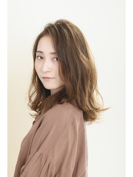 アームスヘアー(ARMS HAIR) ゆるラフパーマ×シナモンミディ