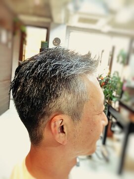 キャン 温品店(CAN) 【ＣＡＮ】ビジネスシーンでもOK！お洒落ダンディベリーショート