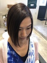 シン(SIN) アシンメトリー前下がりボブ