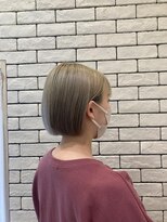 アドラーブル はなみずき店(adorable)&nbsp;【ミニボブ】【ブロンドベージュ】10代 20代