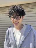 ツーブロックマッシュショートのニュアンスパーマ