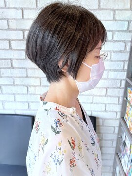 アエラスラナ 相模大野(Aeolus Lana) 大人黒髪ショートstyle