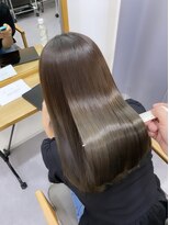 イニット 奈良新大宮(init.)&nbsp;20代 30代 40代 縮毛矯正ロング 髪質改善 ココアベージュ