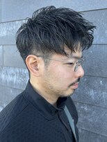 ヒュイル バイ ニアウ(Hwyl by Niau) メンズマッシュパーマツーブロックニュアンスパーマ眉毛フェード