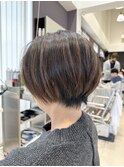 ショートボブ