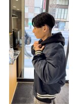 ミリ(milli Produce by ITAKURA)&nbsp;センタパート毛流れニュアンスパーマ