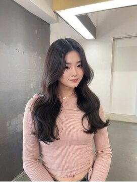 フォーカスジャパン(FOCUS JAPAN) 小顔外ハネミディアムアッシュ20代30代40代くびれミディ韓国ヘア