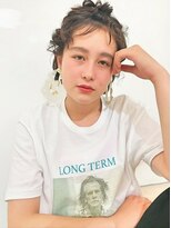 エムスラッシュ アヴェダ 自由が丘(M.SLASH AVEDA)&nbsp;■小顔ガーリーヘアアレンジポンパドールM.SLASH自由が丘27-3