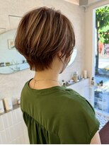 コス(KOS)&nbsp;【KOS　立川】ハイライトカラー×大人ショートカット