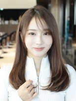 【高木美緒】ワンカールが可愛いローレイヤースタイル