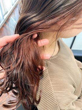 シャンドゥール 栄店(CHANDEUR) インナーカラー大人可愛い黒髪暗髪カジュアル20代30代