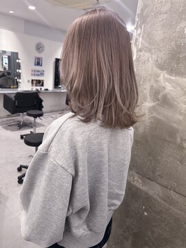 キング 高槻(K!ng) 縮毛矯正髪質改善ハイライトレイヤーカット枚方美容室エクステ