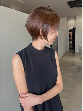 モノトーン(MONOTONE) ショート