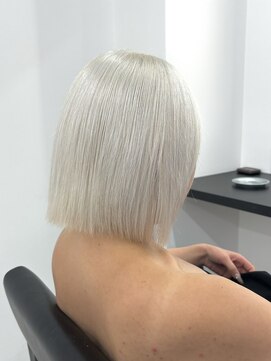 エゴ 池袋(EGO) ホワイトカラー/ホワイトシルバー/シルバーカラー