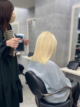 モーション 新宿(motion)の写真/【新宿】お客様の雰囲気やお悩みに合わせた接客と丁寧なカウンセリングで理想のヘアスタイルへ―