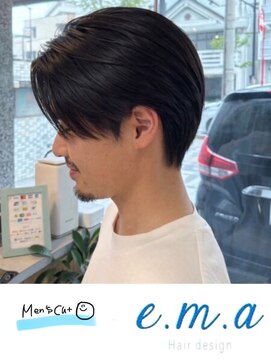 エマヘアデザイン(e.m.a Hair design) センターパート