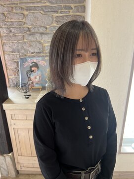 Yoshiつね さくら店 レイヤーボブ