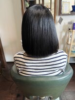 ラウナ(Launa)&nbsp;50代 大人女性の美髪矯正｜まとまる艶髪ボブ