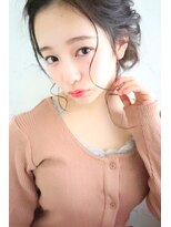 ケアシンサイバシ(CARE shinsaibashi)&nbsp;ちょいウエットヘアな大人可愛いヘアアレンジ