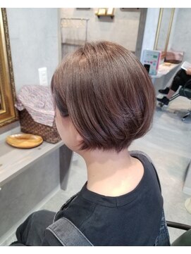 グラフ(GLaugh) 耳掛け専用マッシュボブ