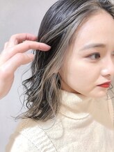 フェイスフレーミング☆【インスタで大流行中！】[ブリーチ/ダブルカラー/インナーカラー/ボブ/ショート]